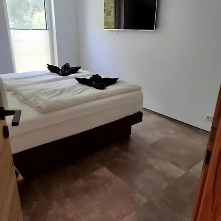 Am Nationalpark 8a *